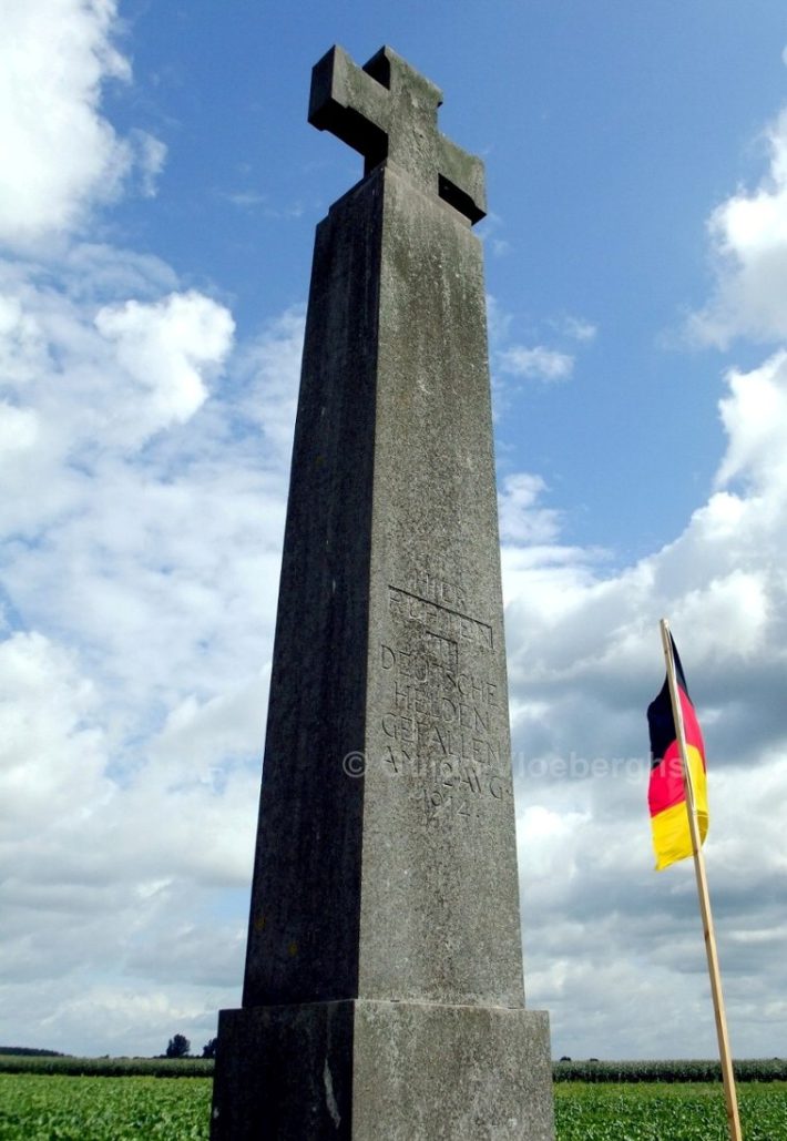 3-Halen monument Slag der Zilveren Helmen – kopie